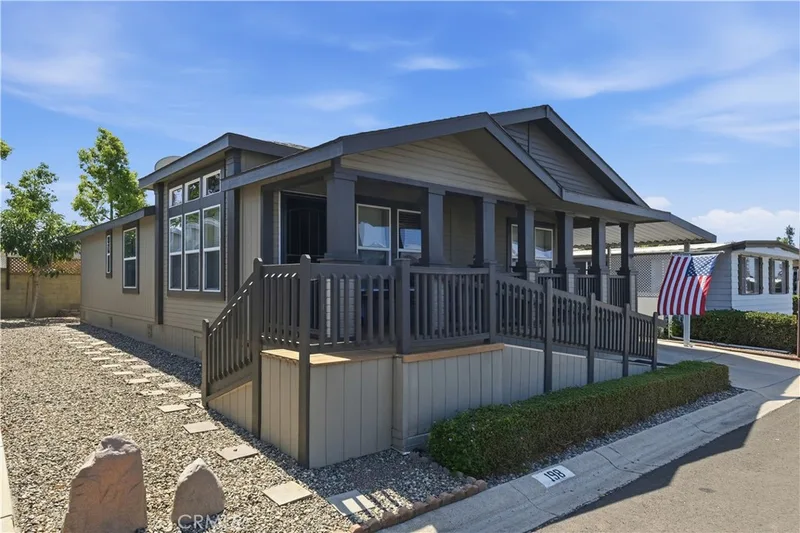 14851 Jeffrey 198, Irvine