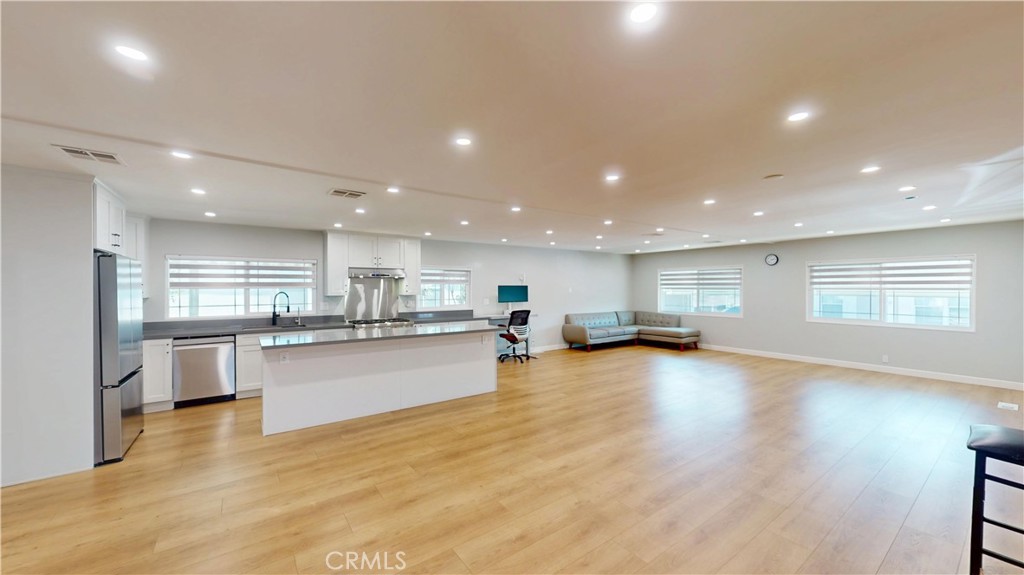 14851 Jeffrey 59, Irvine CA 92618 - photo 2