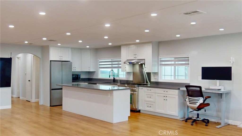 14851 Jeffrey 59, Irvine CA 92618 - photo 5