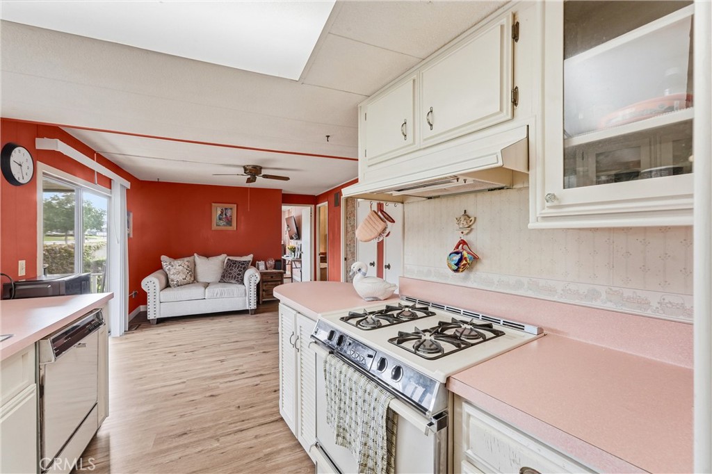 14851 Jeffrey Rd 192, Irvine CA 92618 - photo 16
