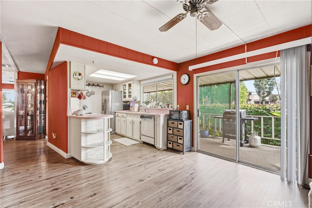 14851 Jeffrey Rd 192, Irvine CA 92618 - photo 21