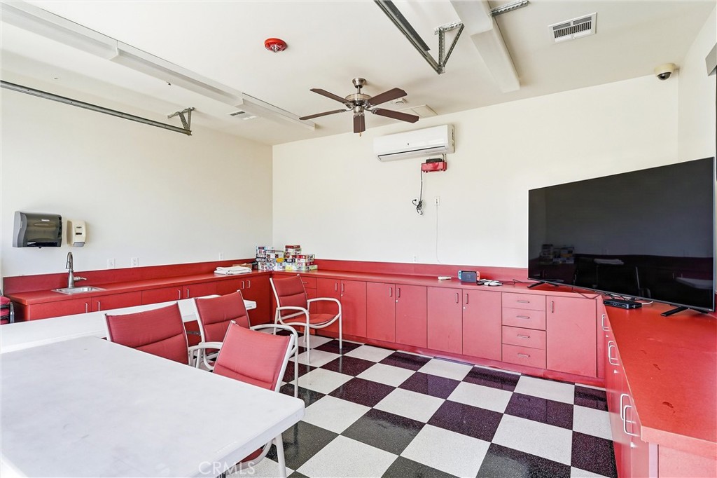 14851 Jeffrey Rd 192, Irvine CA 92618 - photo 49