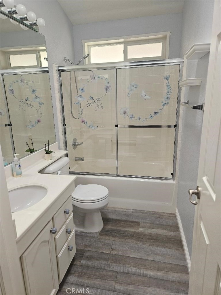 Guest Bathroom - 14851 Jeffrey Rd, SPC 142, Irvine CA 92618 - photo 8