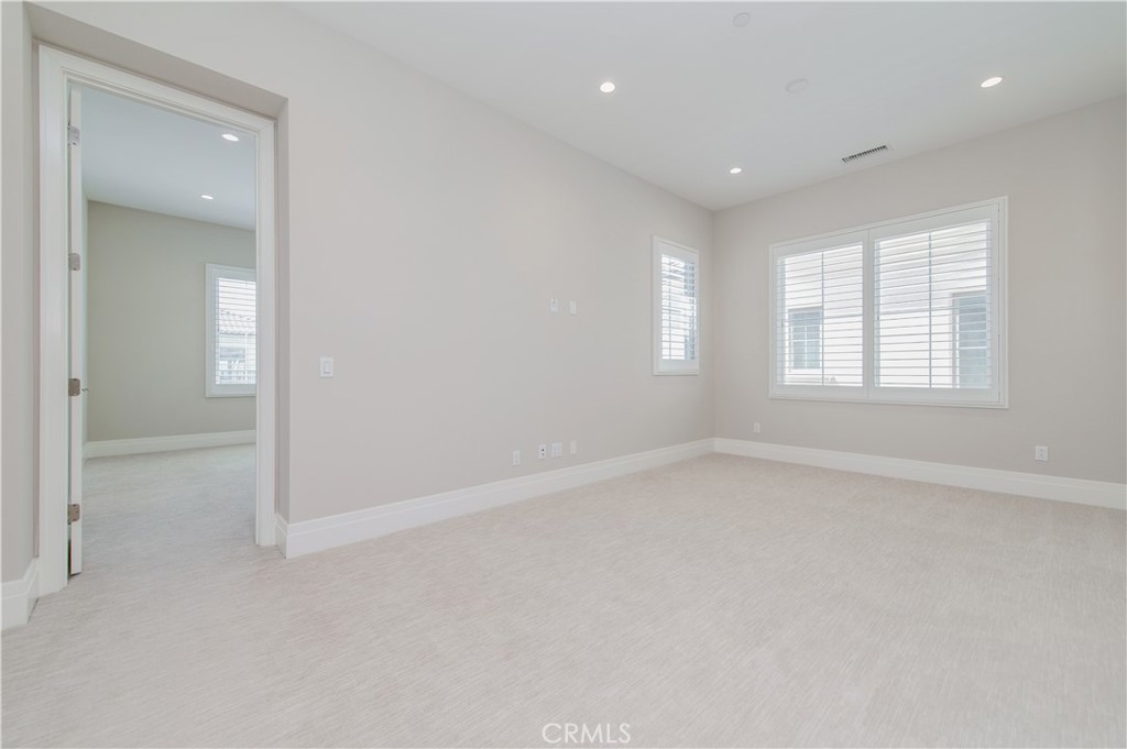 149 Roscomare, Irvine CA 92602 - photo 25