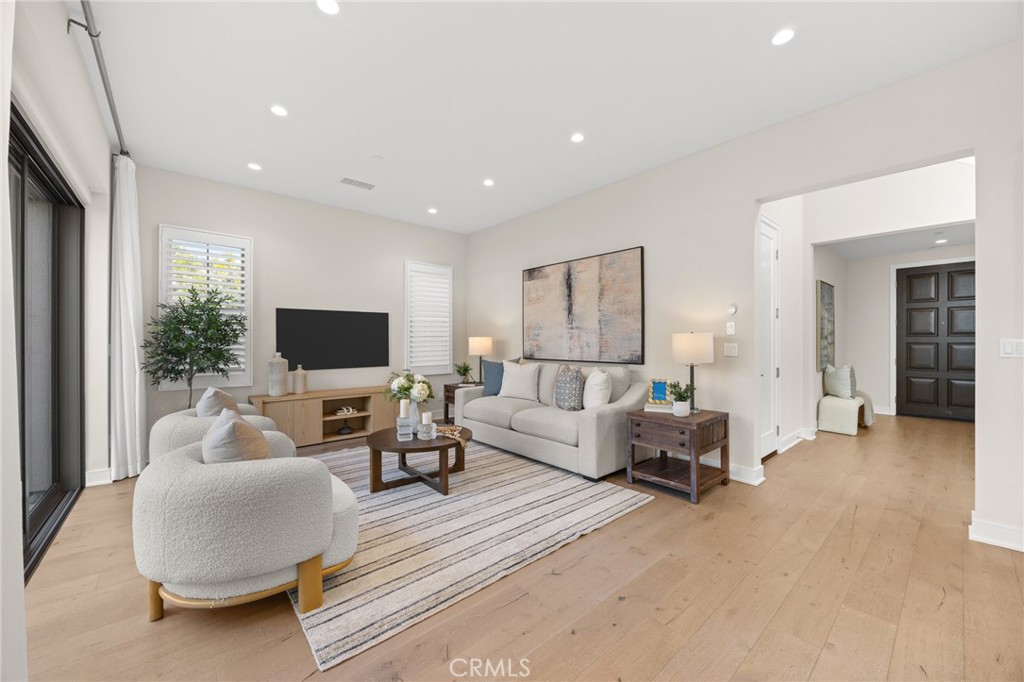 149 Winnett, Irvine CA 92602 - photo 5