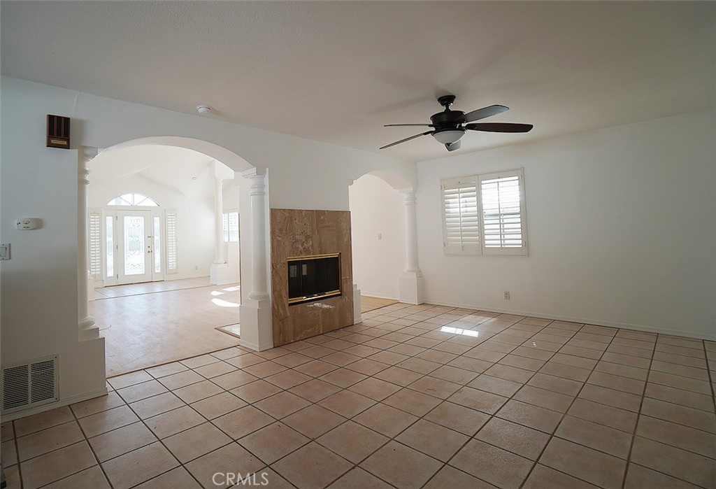 14925 Laurelgrove Circle, Irvine CA 92604 - photo 3