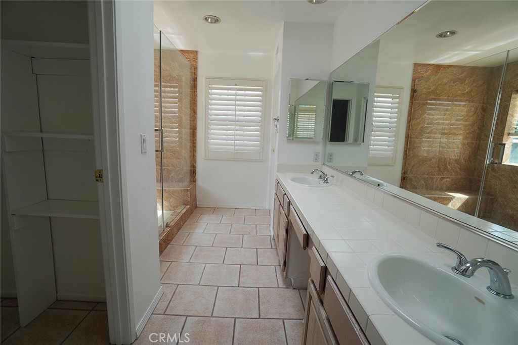 14925 Laurelgrove Circle, Irvine CA 92604 - photo 12
