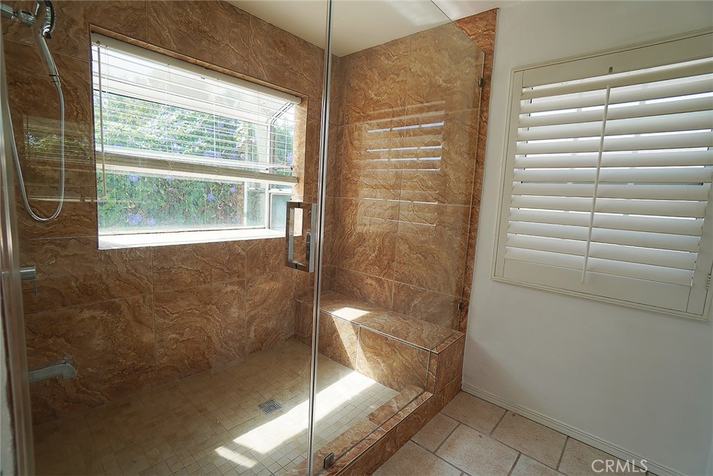 14925 Laurelgrove Circle, Irvine CA 92604 - photo 13