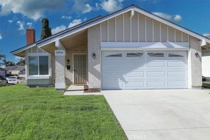 14941 Doheny, Irvine, CA 92604