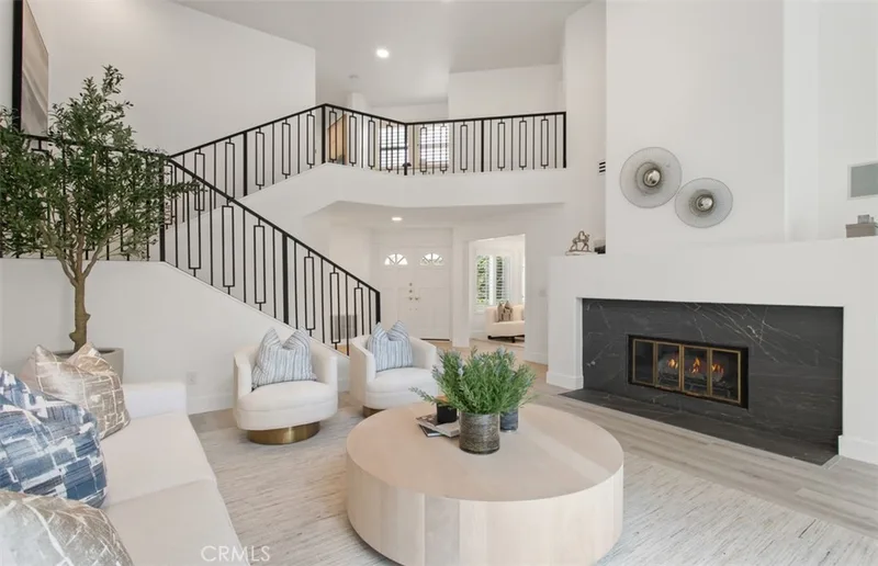 15 Alejo 61, Irvine, CA 92612