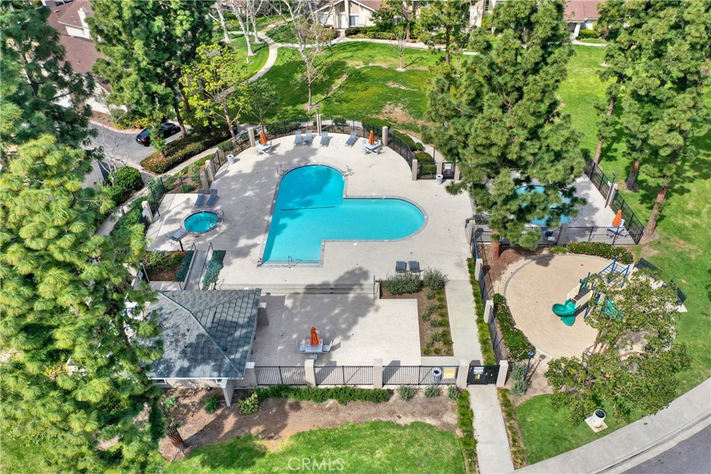 Doe Trail Pool & Park- Just down the street from 15 Snapdragon - 15 Snapdragon 8, Irvine CA 92604 - photo 2