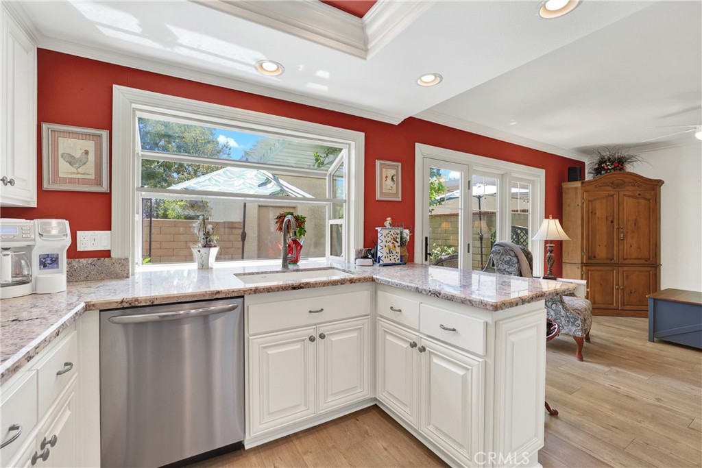 Nice updated Kitchen with bay window and roll out drawers in the cabinets. - 15 Snapdragon 8, Irvine CA 92604 - photo 5
