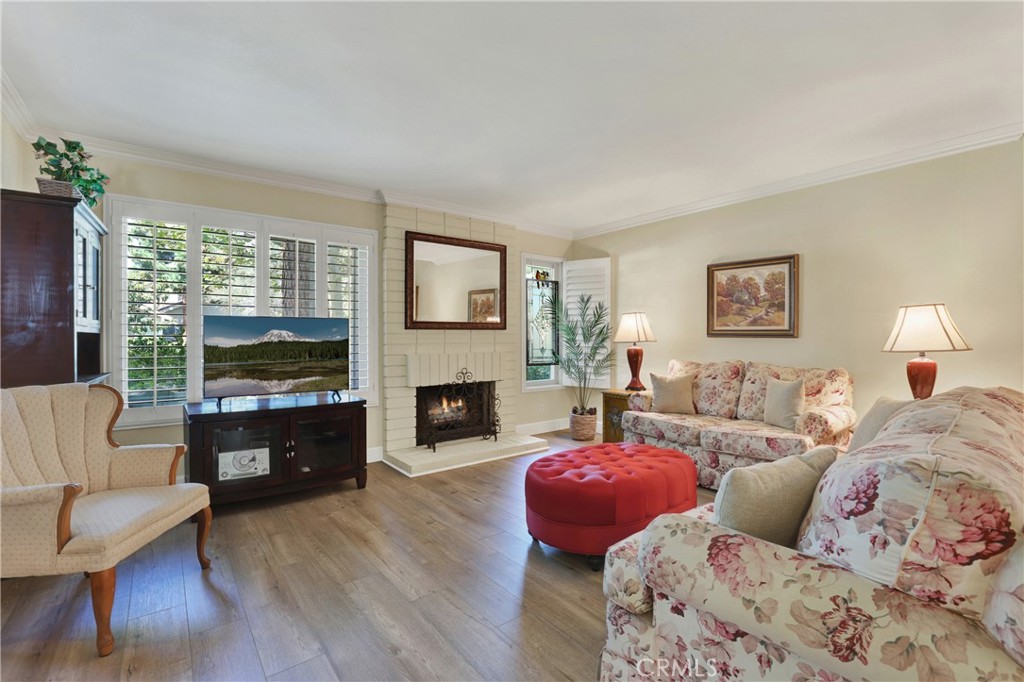 Living area open to dinning with high ceilings - 15 Snapdragon 8, Irvine CA 92604 - photo 8