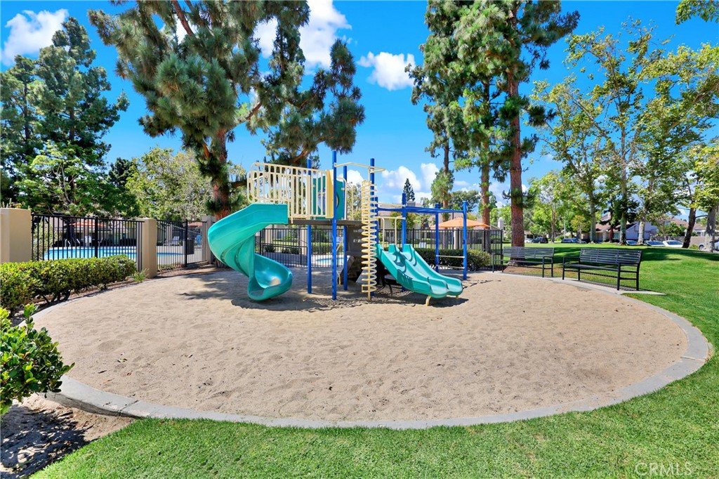 Doe Trail East Pool Playground - 15 Snapdragon 8, Irvine CA 92604 - photo 26