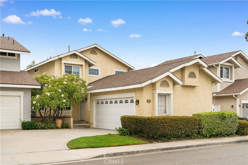 15 Southampton, Irvine, CA 92620