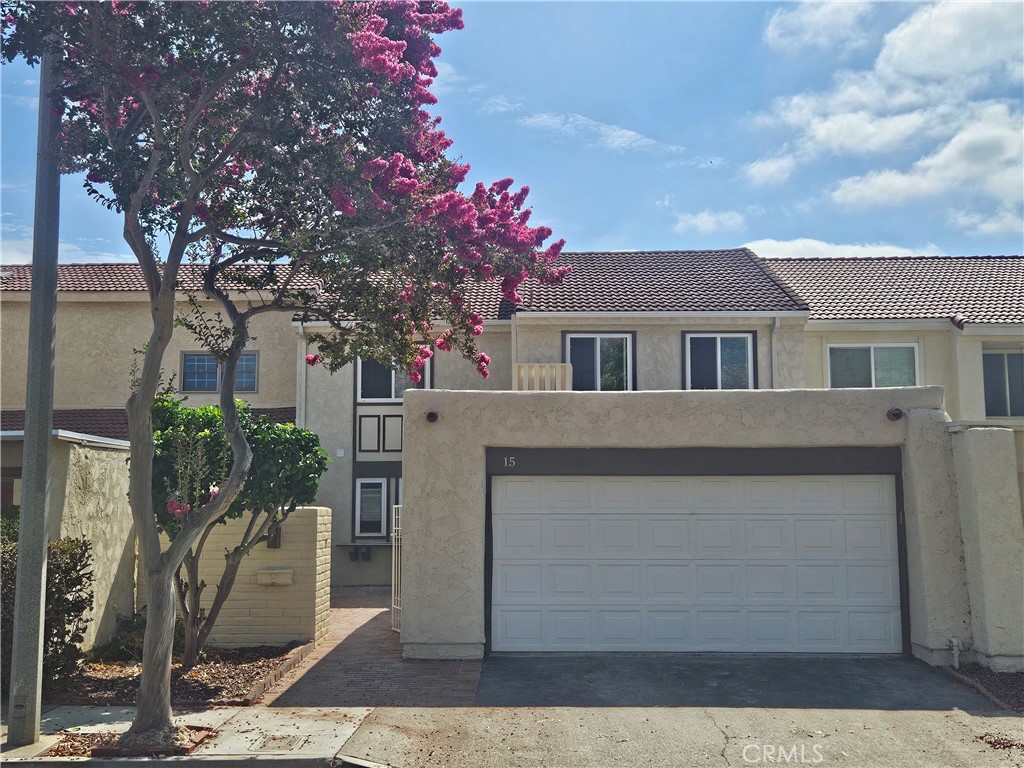 15 Yellowwood, Irvine CA 92612 - photo 1