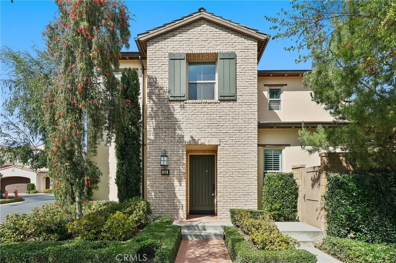 150 Barrow, Irvine, CA 92620