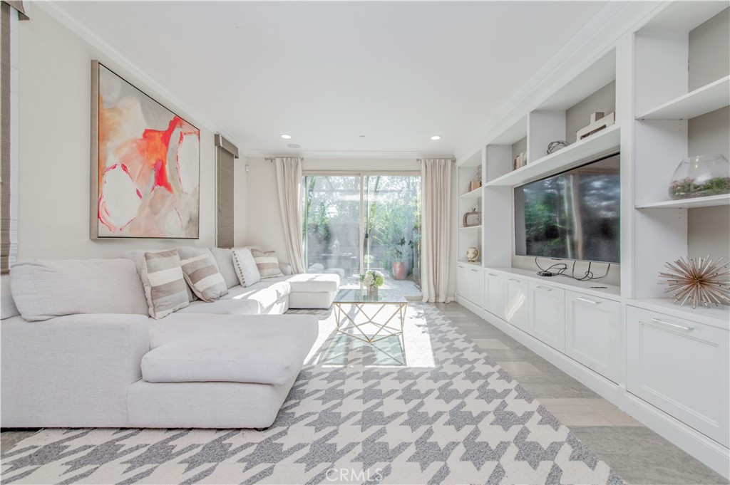 150 Lost Hills, Irvine CA 92618 - photo 3