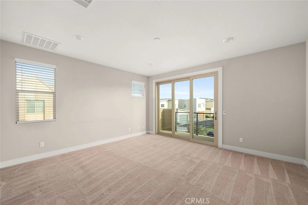 150 Scale, Irvine CA 92618 - photo 17
