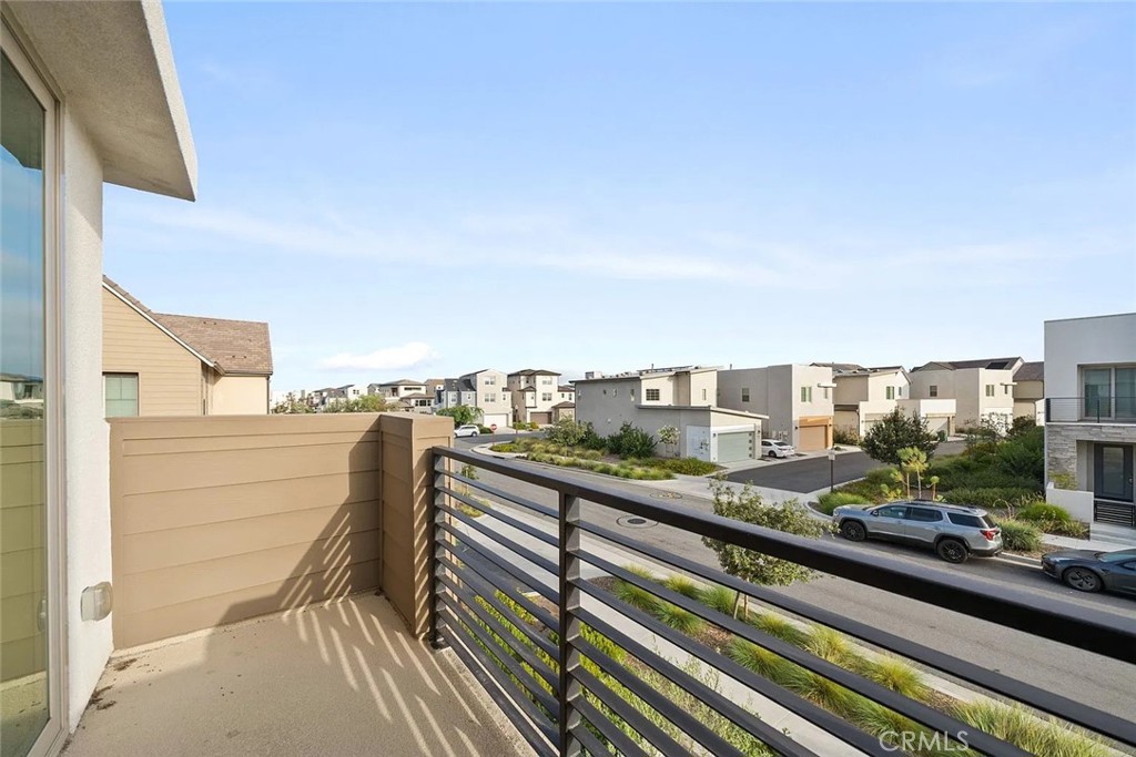 150 Scale, Irvine CA 92618 - photo 22
