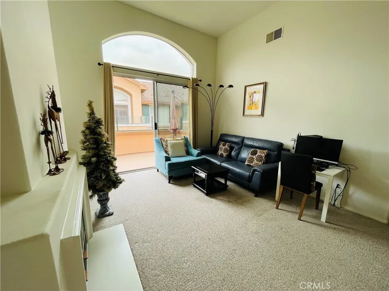 1506 Solvay Aisle 127, Irvine, CA 92606