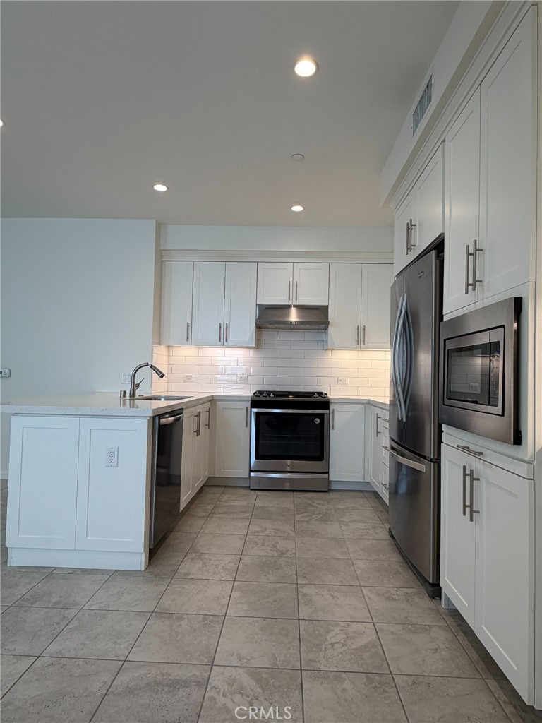 151 Bishop, Irvine CA 92620 - photo 8