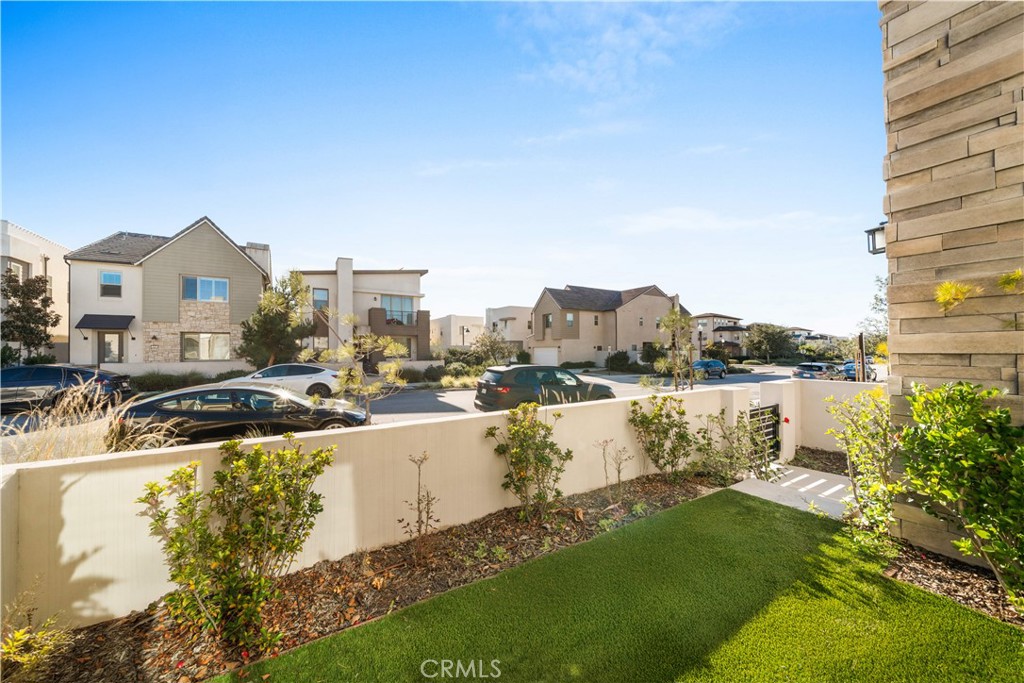 151 Scale, Irvine CA 92618 - photo 5