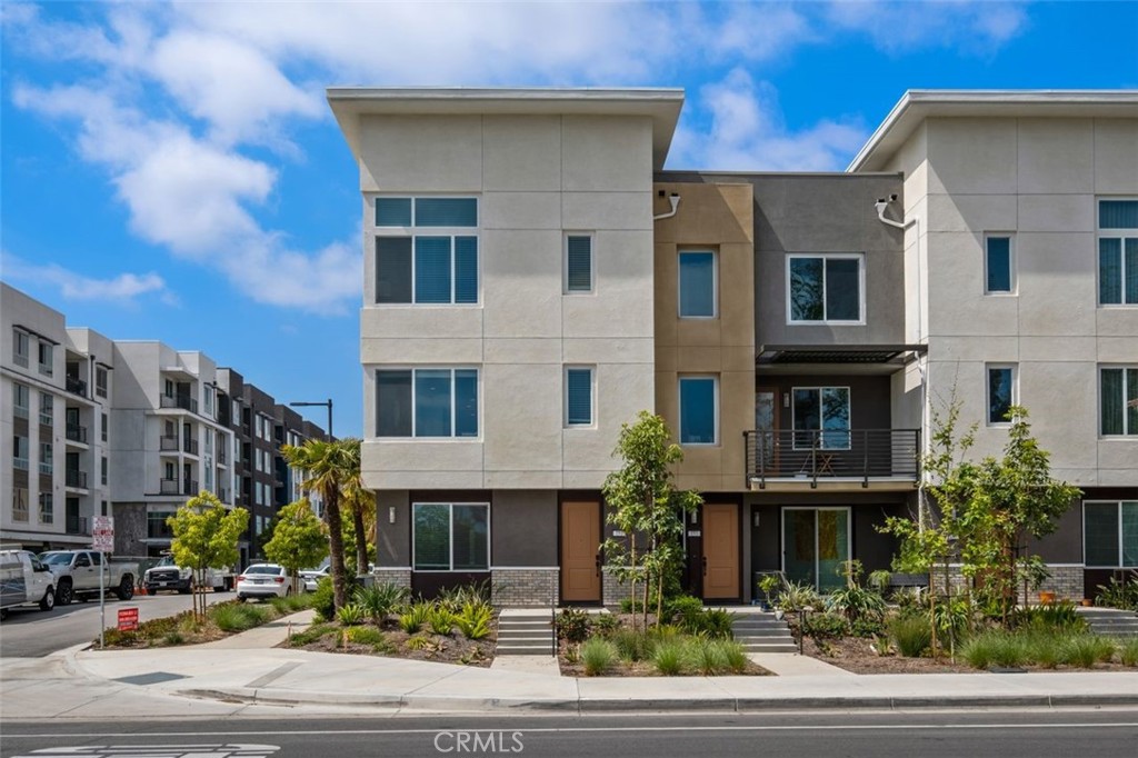 151 Steely, Irvine CA 92614 - photo 1
