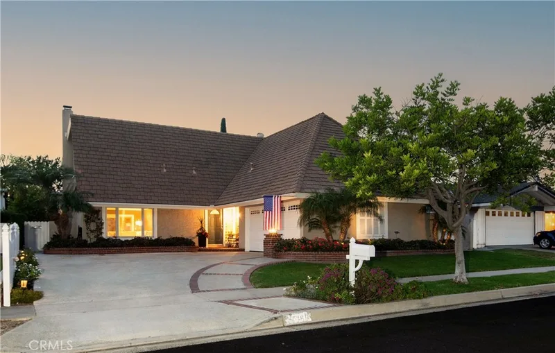 15181 Touraine Way, Irvine, CA 92604