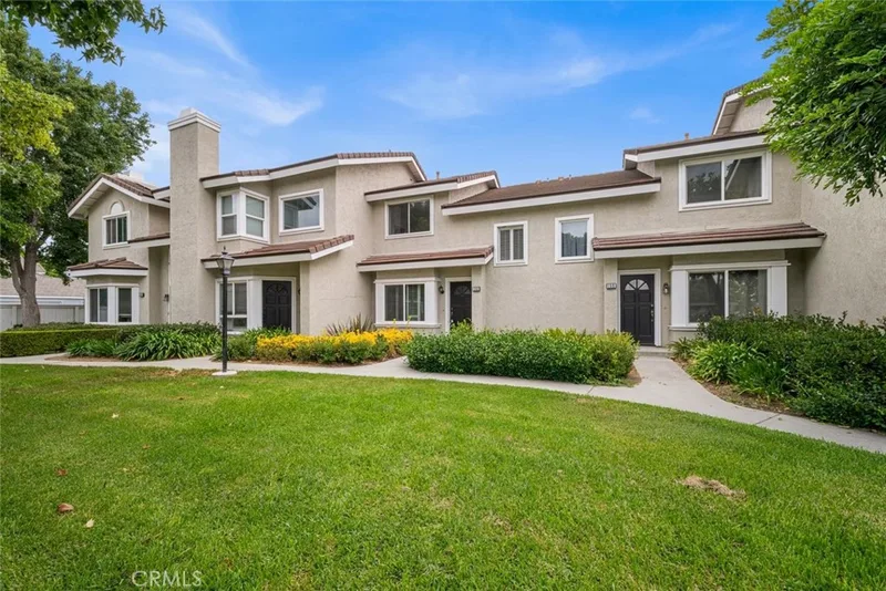 152 Greenmoor 64, Irvine