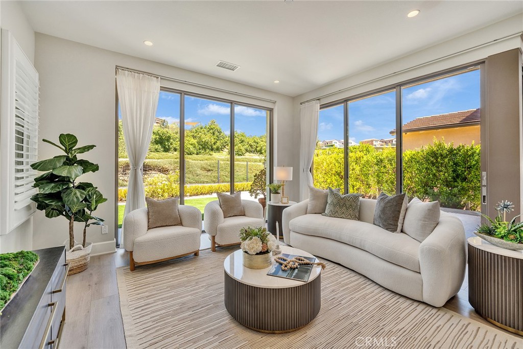 152 Statura, Irvine CA 92602 - photo 1