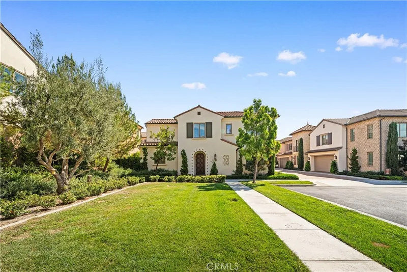 152 Toretta, Irvine, CA 92602