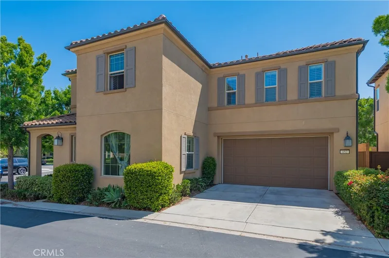 152 Yellow, Irvine, CA 92618