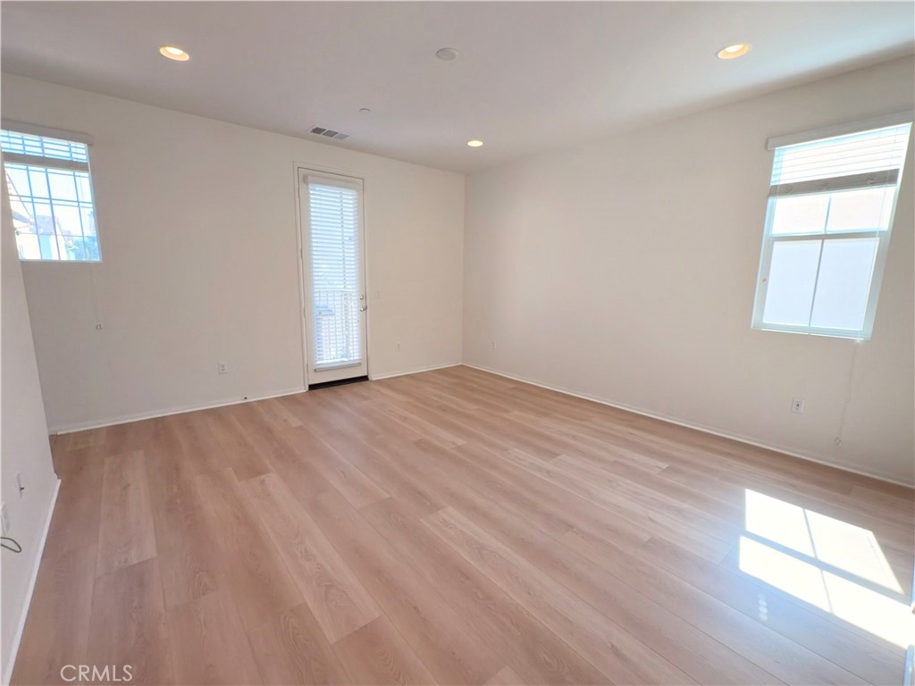 153 Fixie, Irvine CA 92618 - photo 19