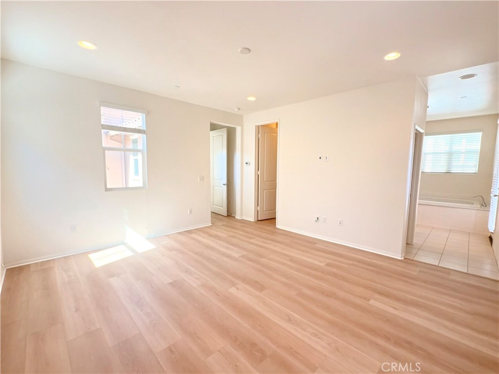 153 Fixie, Irvine CA 92618 - photo 20