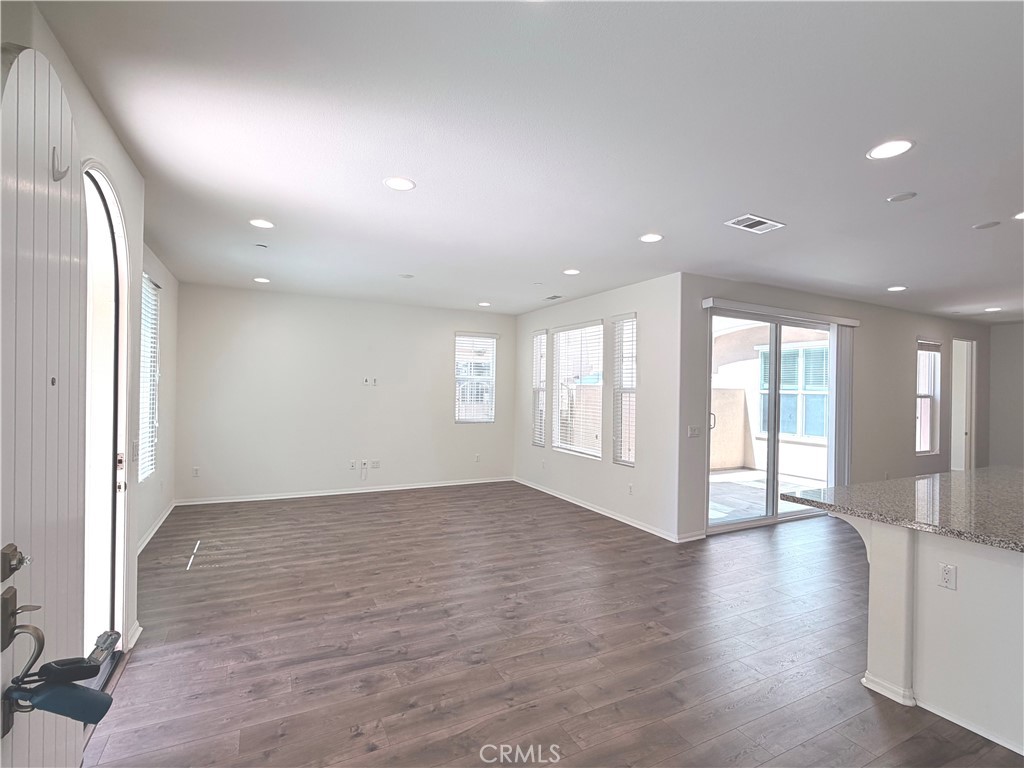 153 Fixie, Irvine CA 92618 - photo 3