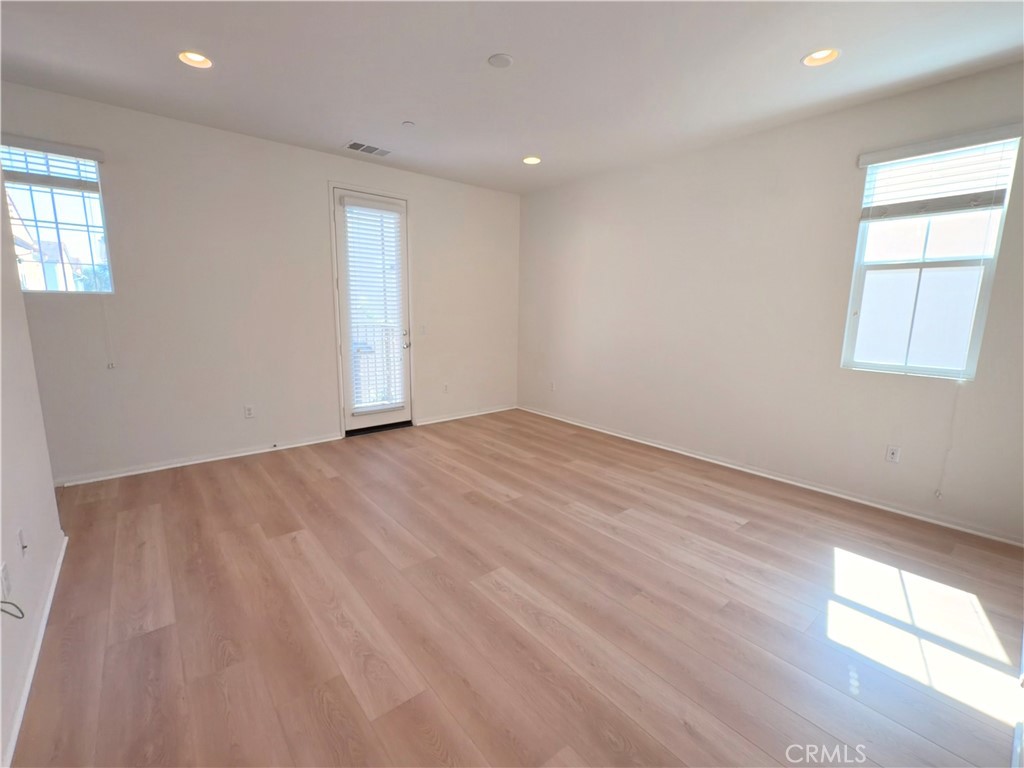 153 Fixie, Irvine CA 92618 - photo 19
