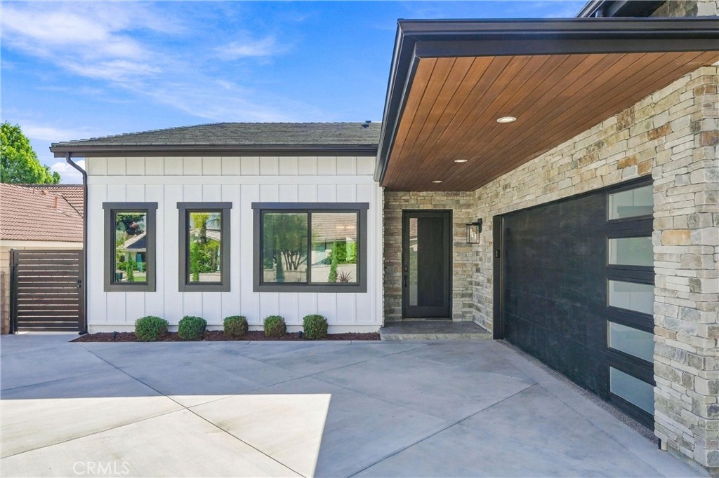 15362 Seine Cir., Irvine CA 92604 - photo 4