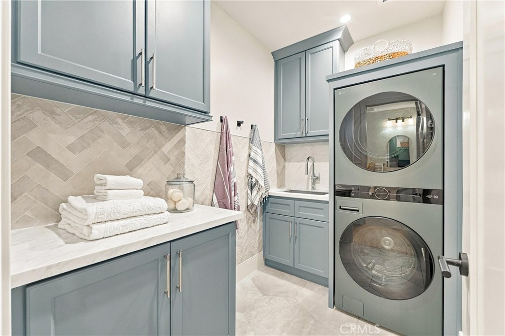 Laundry Room - 15362 Seine Cir., Irvine CA 92604 - photo 25