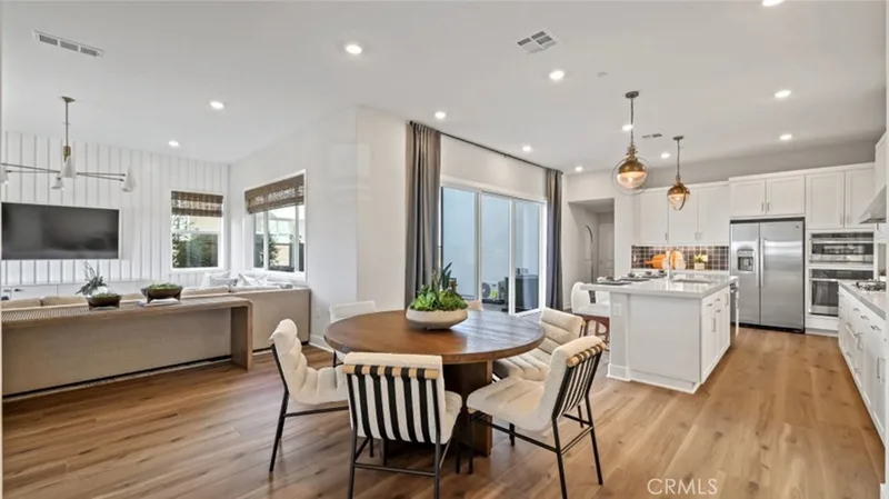 154 Billings, Irvine, CA 92618