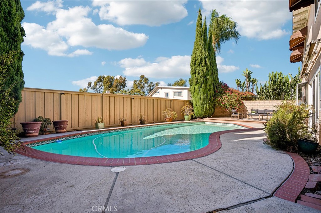 15401 Verdun, Irvine CA 92604 - photo 17
