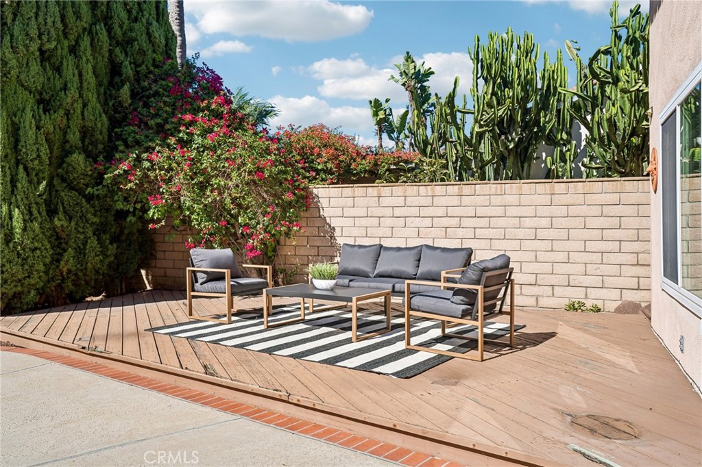 15401 Verdun, Irvine CA 92604 - photo 32