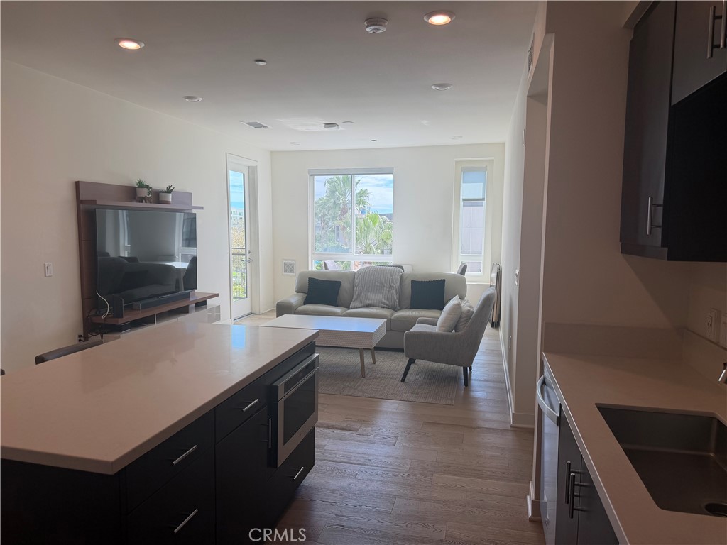 1542 Nolita, Irvine CA 92612 - photo 4
