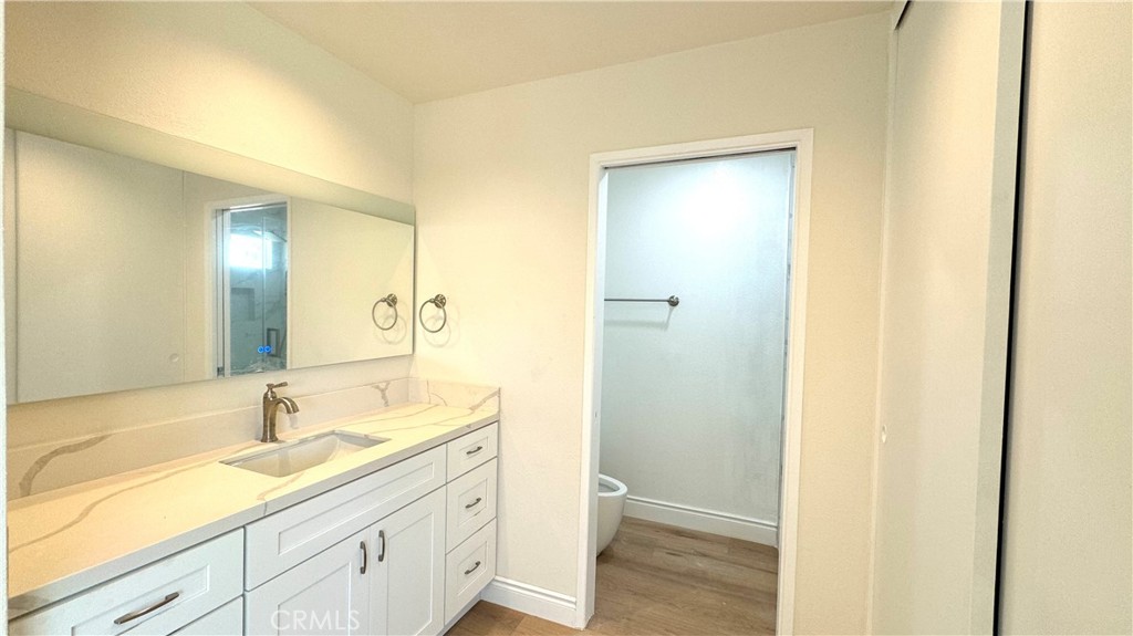 15451 Alsace Cir, Irvine CA 92604 - photo 12