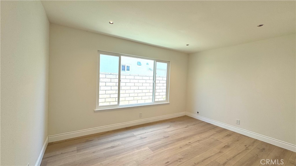 15451 Alsace Cir, Irvine CA 92604 - photo 15