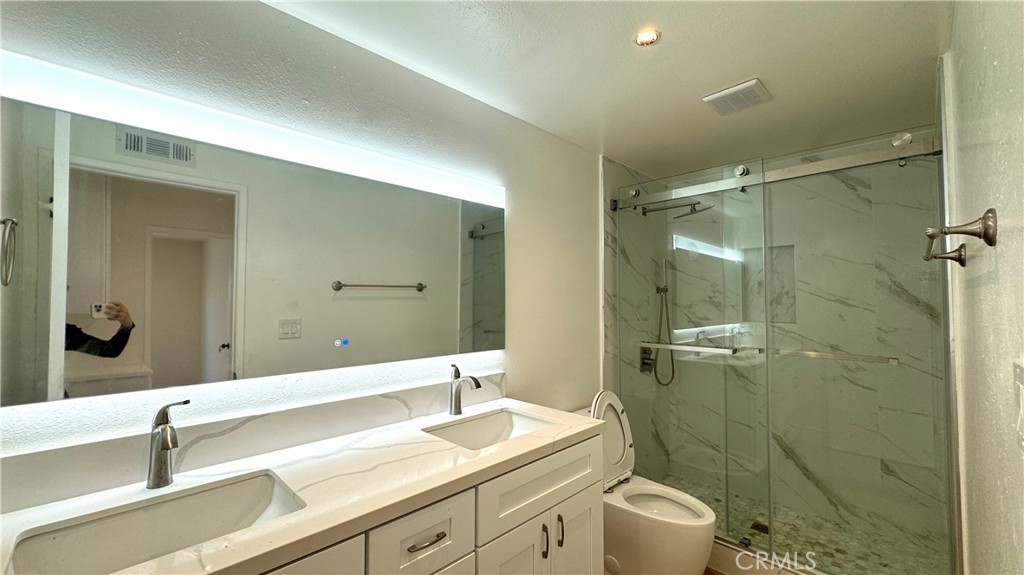 15451 Alsace Cir, Irvine CA 92604 - photo 16