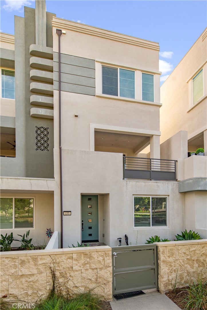 155 Frame, Irvine CA 92618 - photo 1