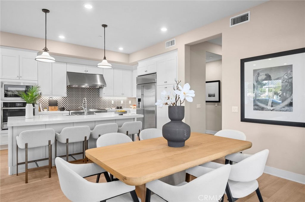 157 Crossover, Irvine CA 92618 - photo 9