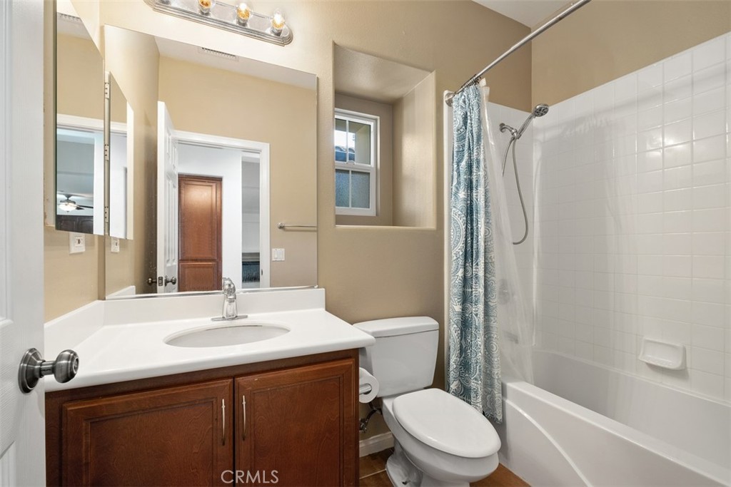 157 Roadrunner, Irvine CA 92603 - photo 21