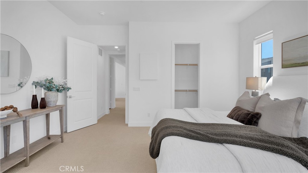 Primary En-Suite - 157 Sawbuck, Irvine CA 92618 - photo 17
